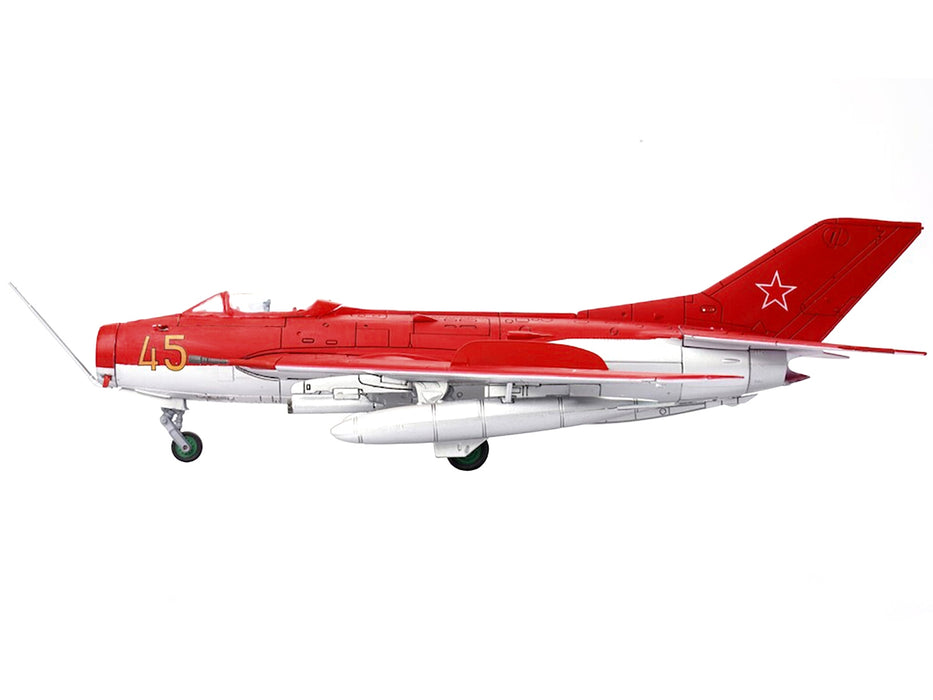 Mikoyan-Gurevich MiG-19S Farmer C Fighter Aircraft "Yellow 45" "VVS Display Team Soviet Air Force Kubinka Air Base" (1960) "Wing" Series 1/72 Diecast Model by Panzerkampf