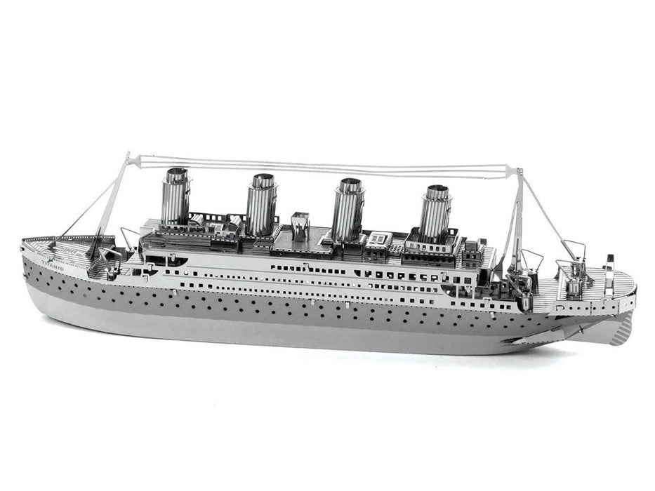 Model Kit Titanic Ship (Moderate Difficulty) Steel Model by Metal Earth