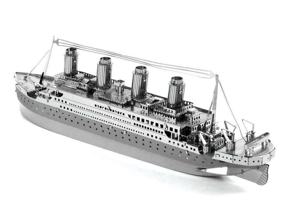 Model Kit Titanic Ship (Moderate Difficulty) Steel Model by Metal Earth