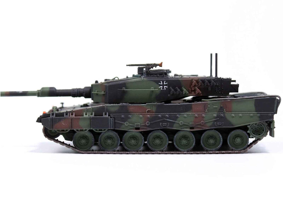 Leopard 2A4 Main Battle Tank "Bundeswehr 361st Panzer Battalion Certain Challenge West Germany" (1988) West German Army "Armor Premium" Series 1/72 Diecast Model by Panzerkampf