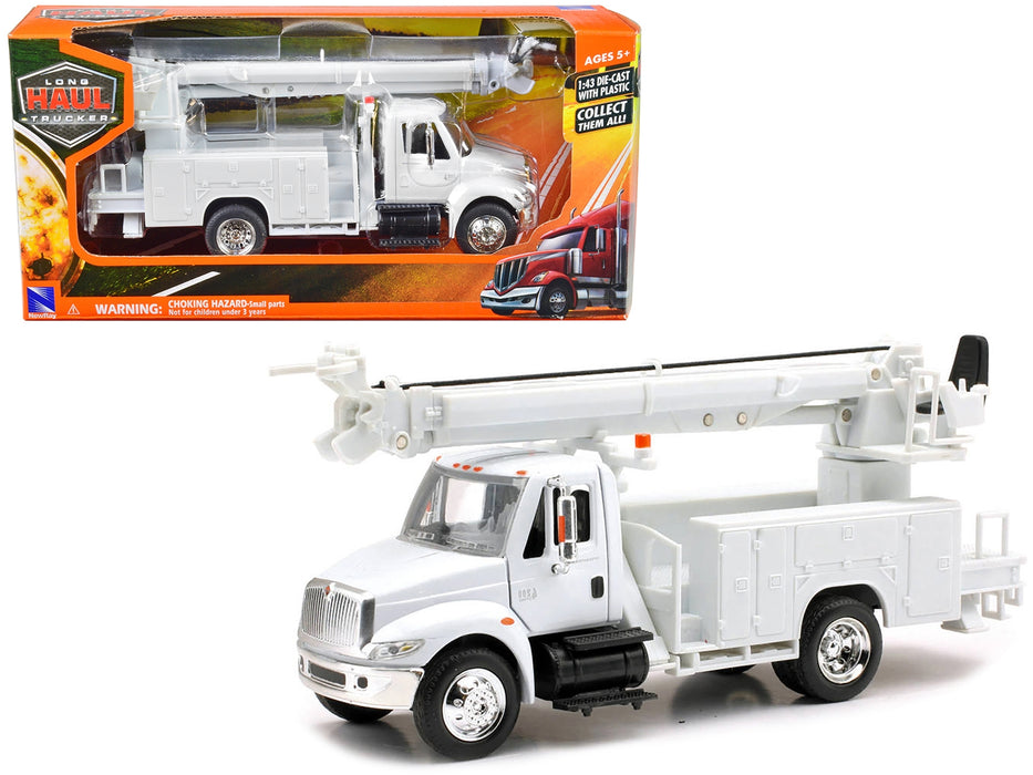 International 4200 Digger Service Truck White "Long Haul Trucker" Series 1/43 Diecast Model by New Ray - Miniature Motors