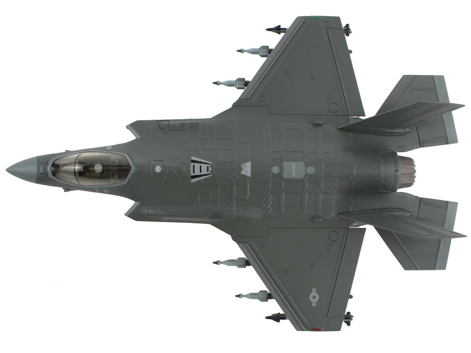 Lockheed Martin F-35A Lightning II Aircraft "Red Tail 187th Fighter Wing Alabama Air National Guard" (2024) United States Air Force "Air Power Series" 1/72 Diecast Model by Hobby Master