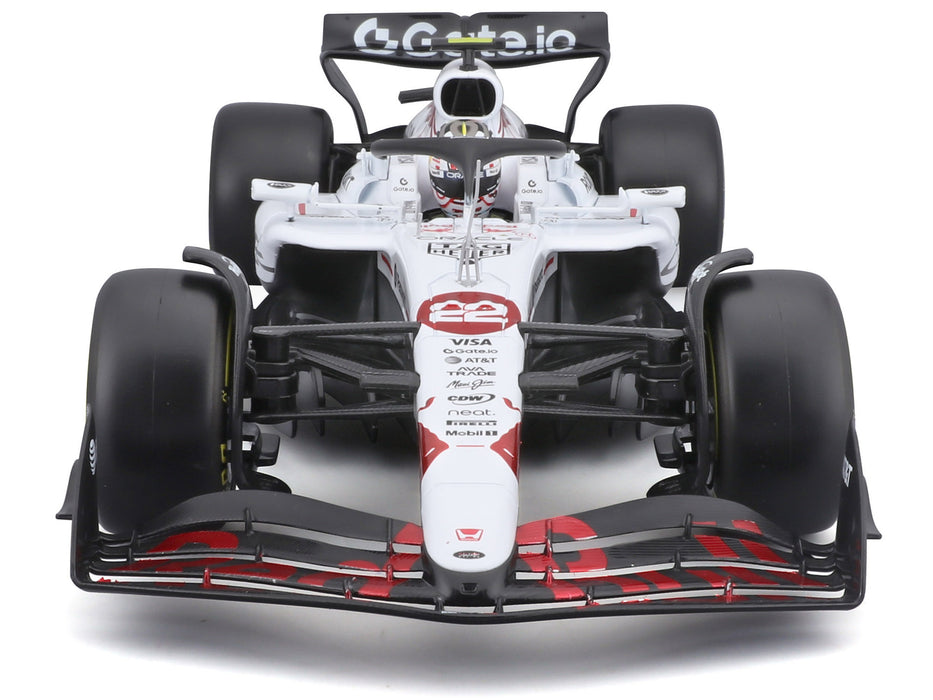 Red Bull Racing RB21 #22 Yuki Tsunoda "Oracle" Formula One F1 "Japanese GP" (2025) "Race" Series 1/18 Diecast Model Car by Bburago