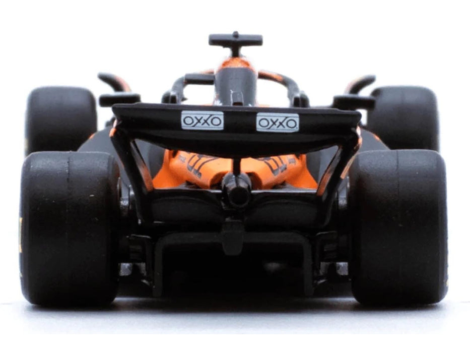 McLaren MCL39 #81 Oscar Piastri Formula One F1 "Australian GP" (2025) "Formula Racing" Series 1/64 Diecast Model Car by Bburago