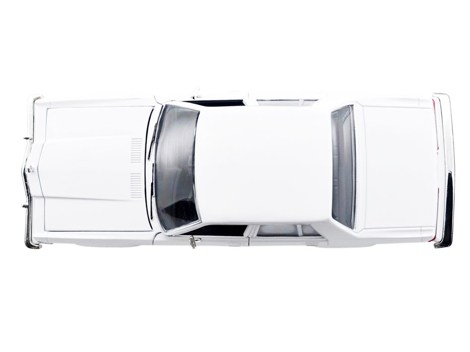1986 Dodge Diplomat Police Car Unmarked White "Custom Builder's Kit" Series 1/24 Diecast Model Car by Motormax