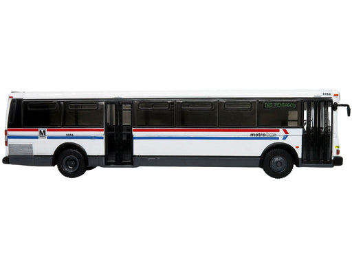 1980 Grumman 870 Advanced Design Transit Bus WMATA (Washington Metropolitan Area Transit Authority) Metro Bus "16S Pentagon" "Vintage Bus & Motorcoach Collection" 1/87 Diecast Model by Iconic Replicas - Miniature Motors