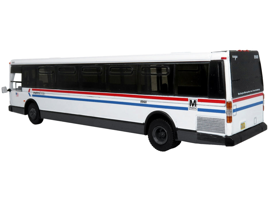 1980 Grumman 870 Advanced Design Transit Bus WMATA (Washington Metropolitan Area Transit Authority) Metro Bus "16S Pentagon" "Vintage Bus & Motorcoach Collection" 1/87 Diecast Model by Iconic Replicas - Miniature Motors