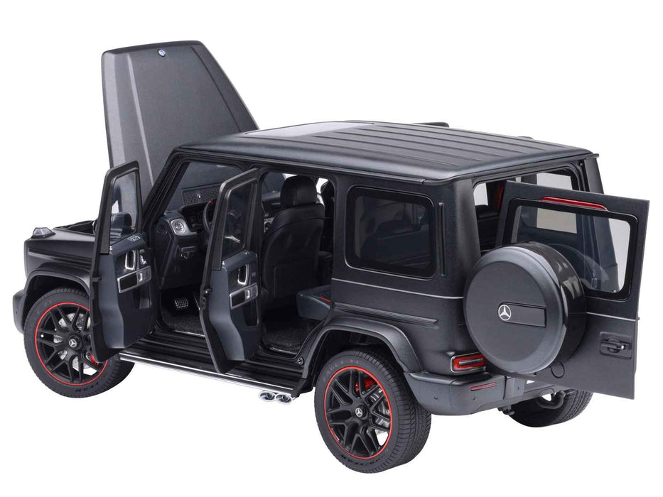 2019 Mercedes-Benz AMG G63 Matt Black 1/18 Model Car by Autoart