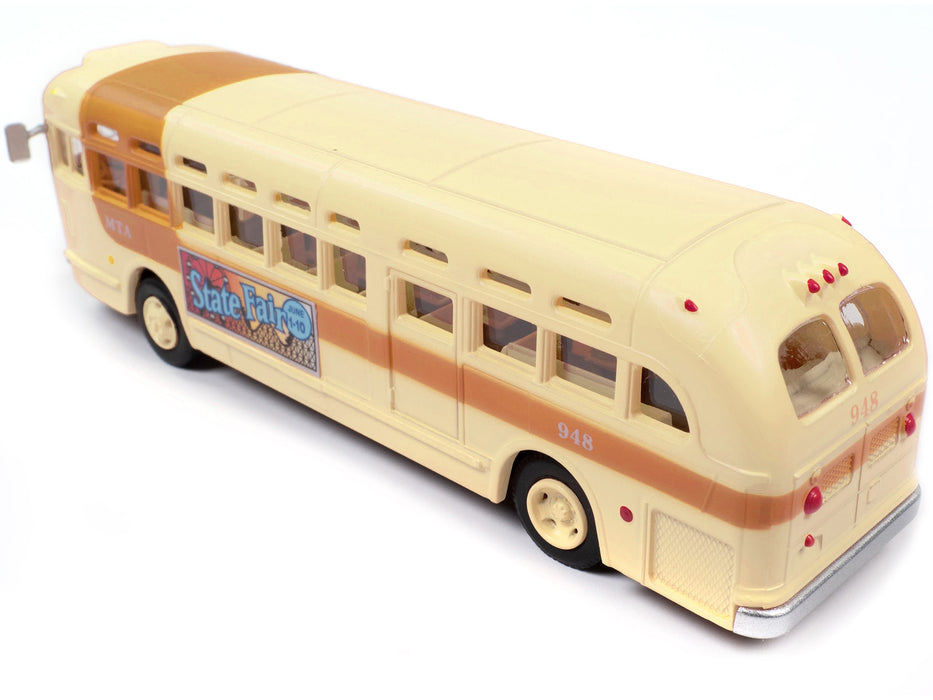 GMC PD-4103 Transit Bus #948 Beige "MTA Miami" 1/87 (HO) Scale Model by Classic Metal Works - Miniature Motors