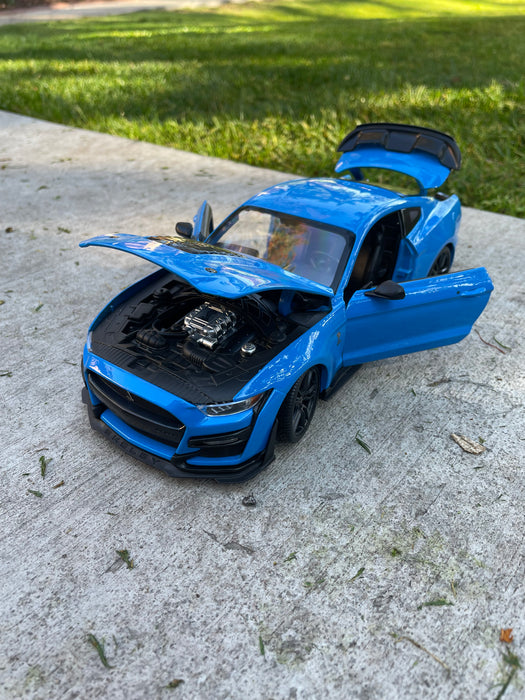2020 Ford Mustang Shelby GT500 Light Blue "Special Edition" 1/18 Diecast Model Car by Maisto