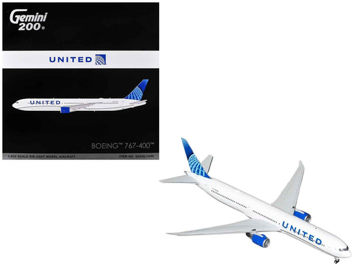 Boeing 767-400 Commercial Aircraft "United Airlines" (N76064) White with Blue Tail Graphics "Gemini 200" Series 1/200 Diecast Model Airplane by GeminiJets
