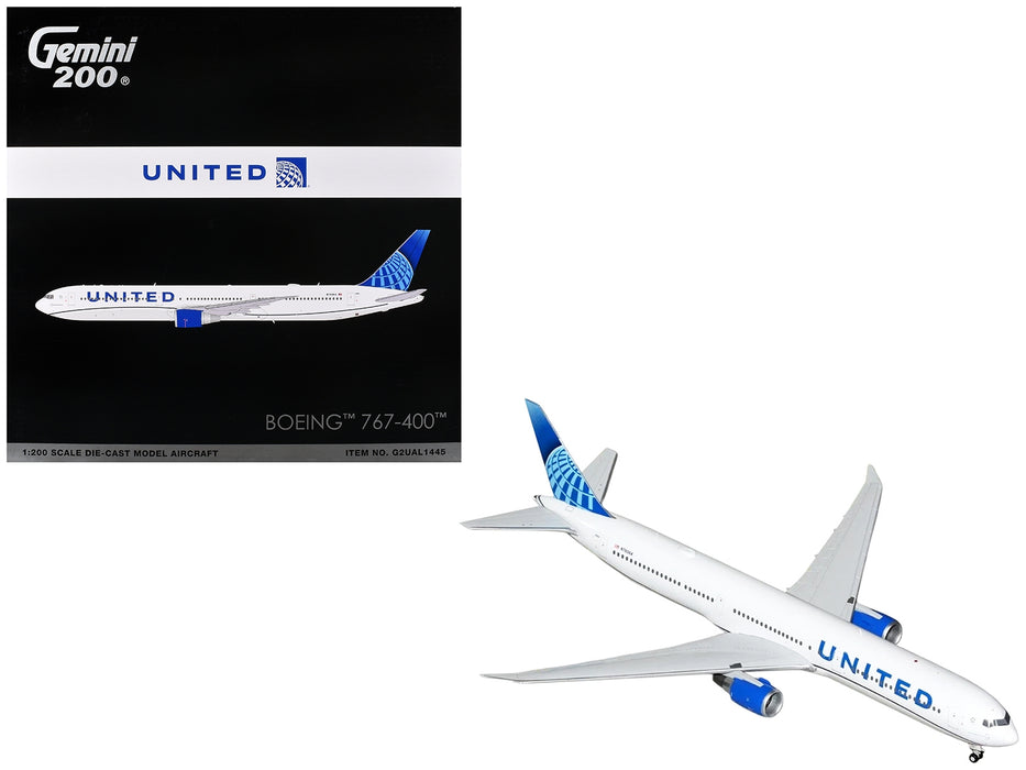 Boeing 767-400 Commercial Aircraft "United Airlines" (N76064) White with Blue Tail Graphics "Gemini 200" Series 1/200 Diecast Model Airplane by GeminiJets