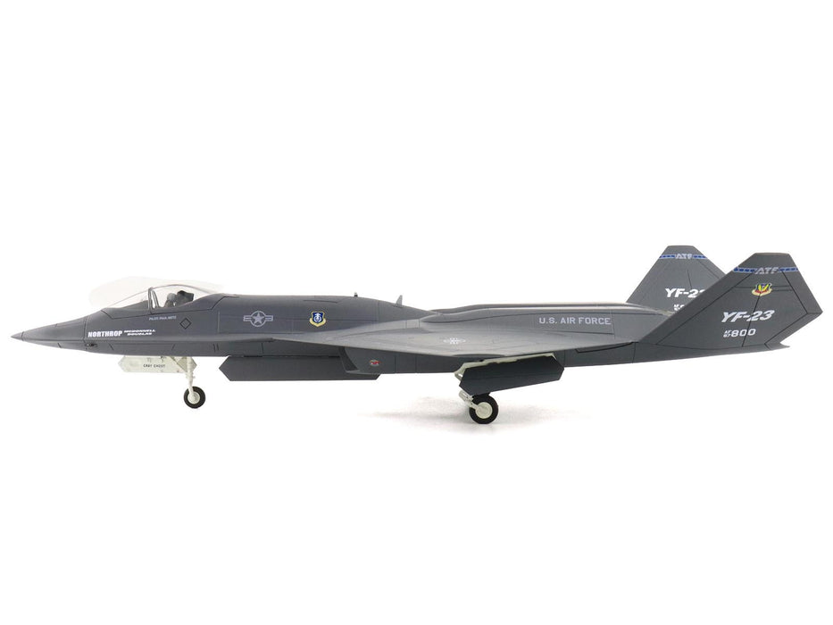 Northrop YF-23 Black Widow II Stealth Fighter Aircraft "#87-0800 PAV-1" (1990) United States Air Force "Air Power Series" 1/72 Diecast Model by Hobby Master