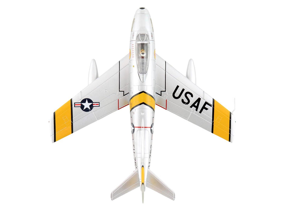 North American F-86E Sabre Fighter Aircraft "51-2752 Colonel George Andrew Davis Jr. 4th FIG 334th FIS" (1952) United States Air Force "Air Power Series" 1/72 Diecast Model by Hobby Master