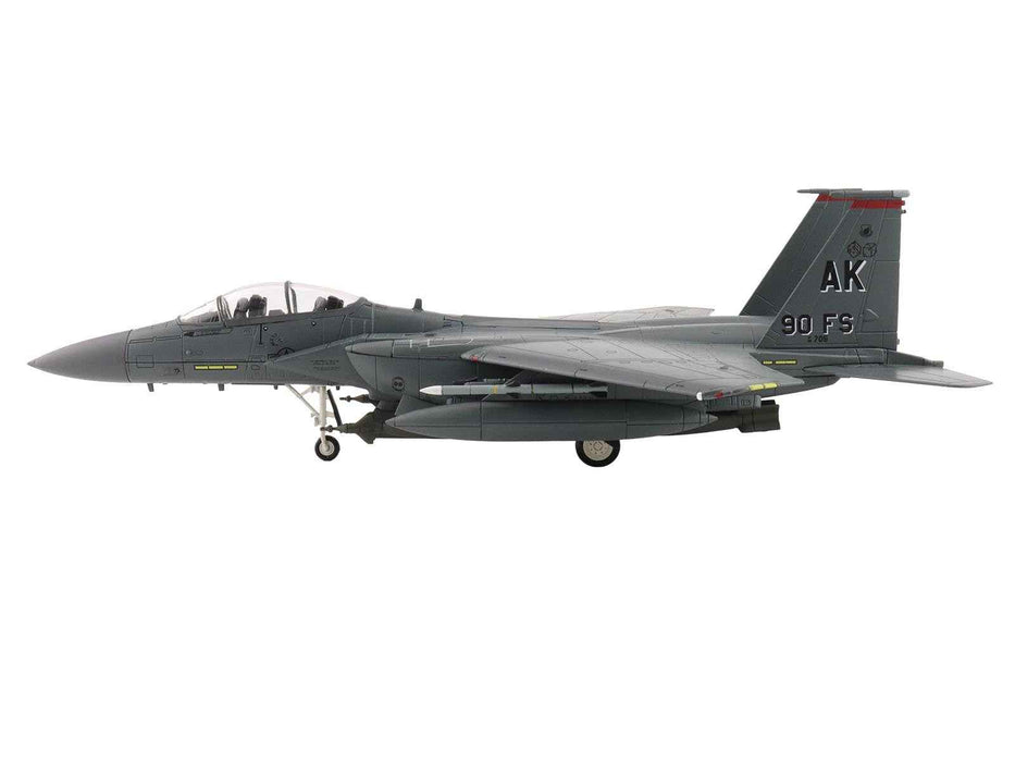 McDonnell Douglas F-15E Strike Eagle Fighter Aircraft "88-0705 90th Fighter Squadron Commanding Officer's Jet" (2005) United States Air Force "Air Power Series" 1/72 Diecast Model by Hobby Master