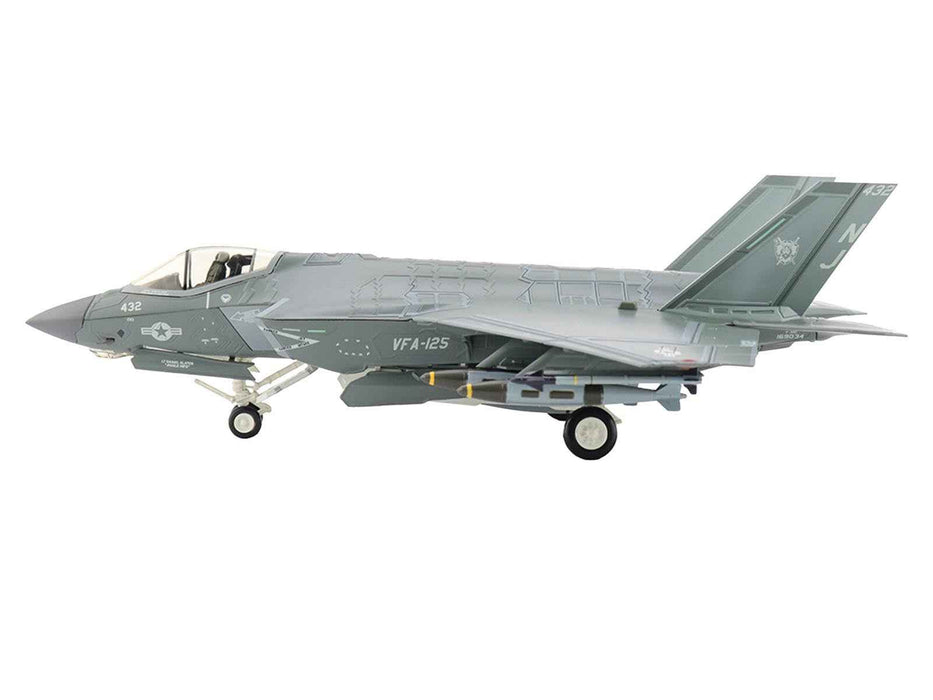 Lockheed F-35C Lightning II Aircraft "169034 VFA-125 Rough Raiders" (2022) United States Navy "Air Power Series" 1/72 Diecast Model by Hobby Master