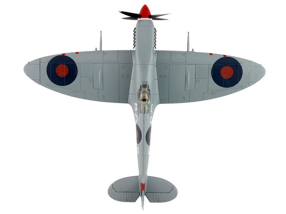 Supermarine Spitfire Mk IXc Fighter Aircraft "MA466 BQ-S No. 451 Squadron Corsica" (1944) Royal Australian Air Force "Air Power Series" 1/48 Diecast Model by Hobby Master