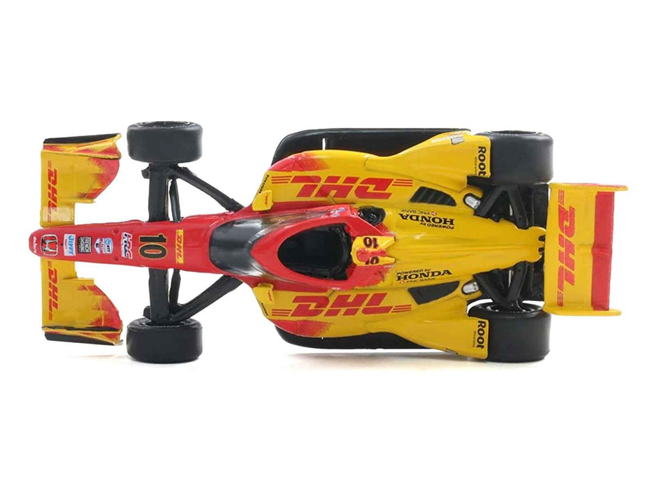 Dallara IndyCar #10 Alex Palou "DHL" Chip Ganassi Racing (Road Course Configuration) Champion "NTT IndyCar Series" (2025) with Trading Card 1/64 Diecast Model Car by IXO Models