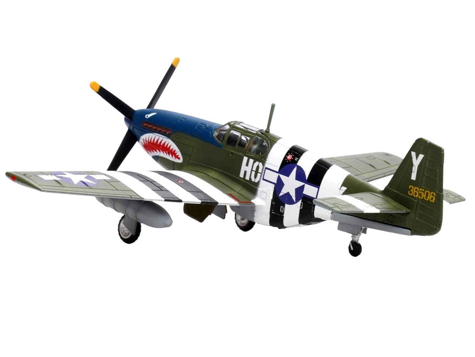 North American P-51B Mustang Aircraft "John Bennett 487th Fighter Squadron 352nd Fighter Group Blue-Nosed Bastards of Bodney RAF Bodney" (1944) United States Army Air Forces 1/72 Diecast Model Airplane by Legion