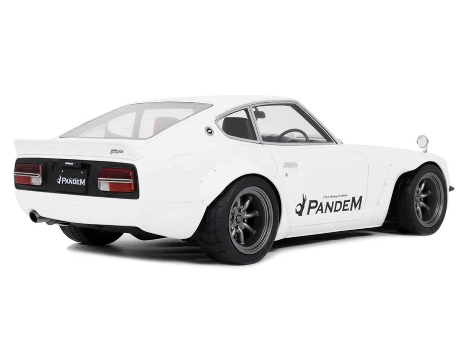 2015 Nissan PANDEM Fairlady Z RHD (Right Hand Drive) White Limited Edition to 2000 pieces Worldwide 1/18 Model Car by Otto Mobile