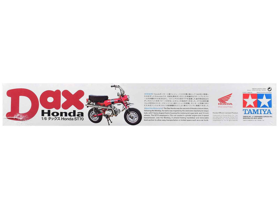 Model Kit Dax Honda Export 70 Motorcycle 1/6 Scale Model by Tamiya