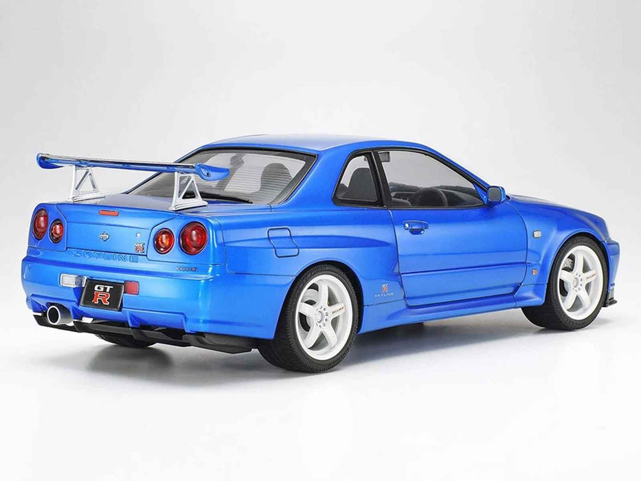 Model Kit Nissan Skyline GT-R (R34) V-Spec II 1/24 Scale Model by Tamiya