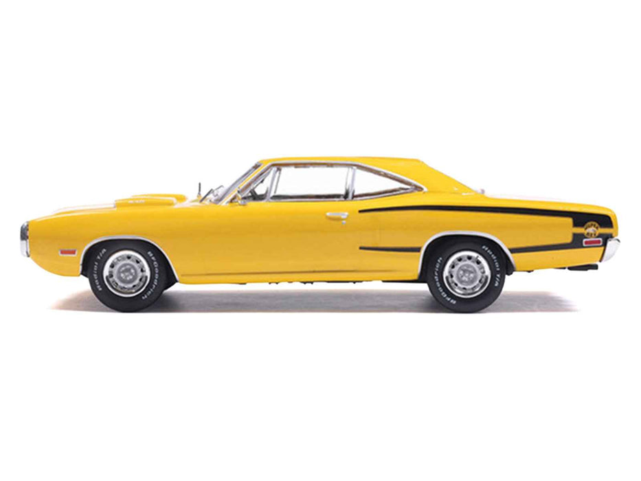 1970 Dodge Coronet Super Bee Yellow with Black Stripes 1/43 Diecast Model by IXO Models